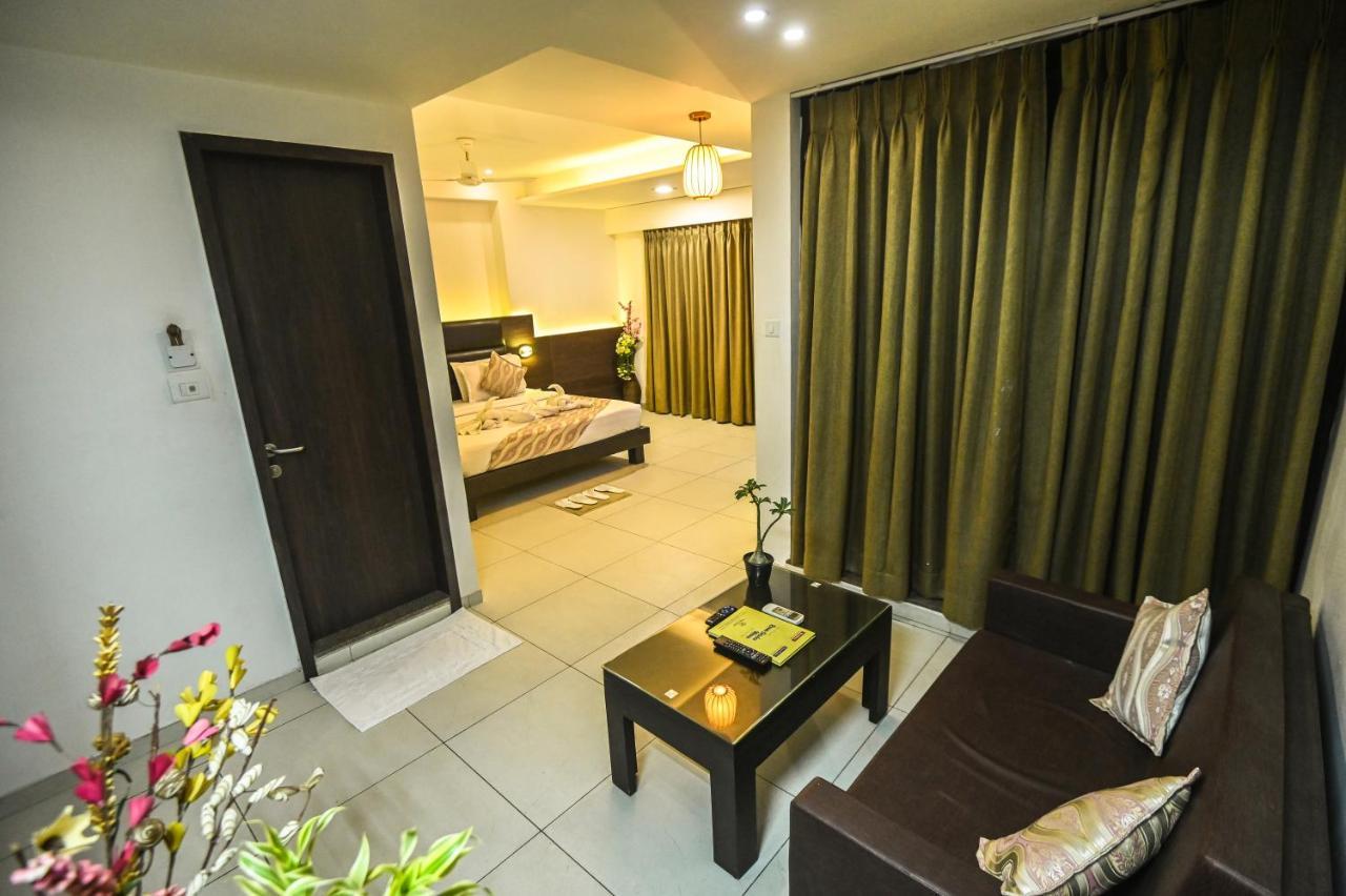 Pride Divine Resort Somnāth Exterior foto