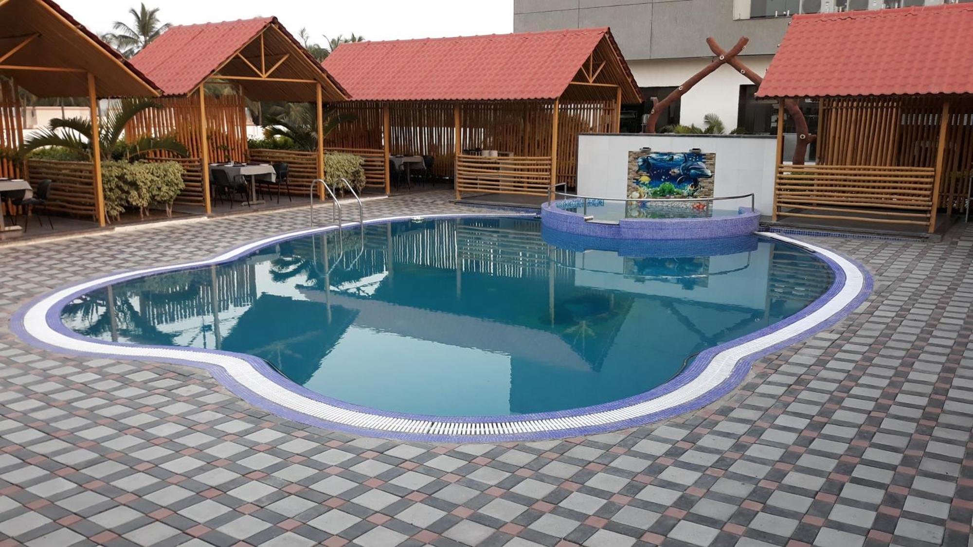 Pride Divine Resort Somnāth Exterior foto
